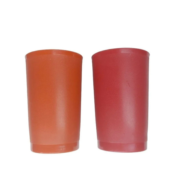 Vintage Tupperware  Plastic Cups Set of 4 - Picture 4 of 9